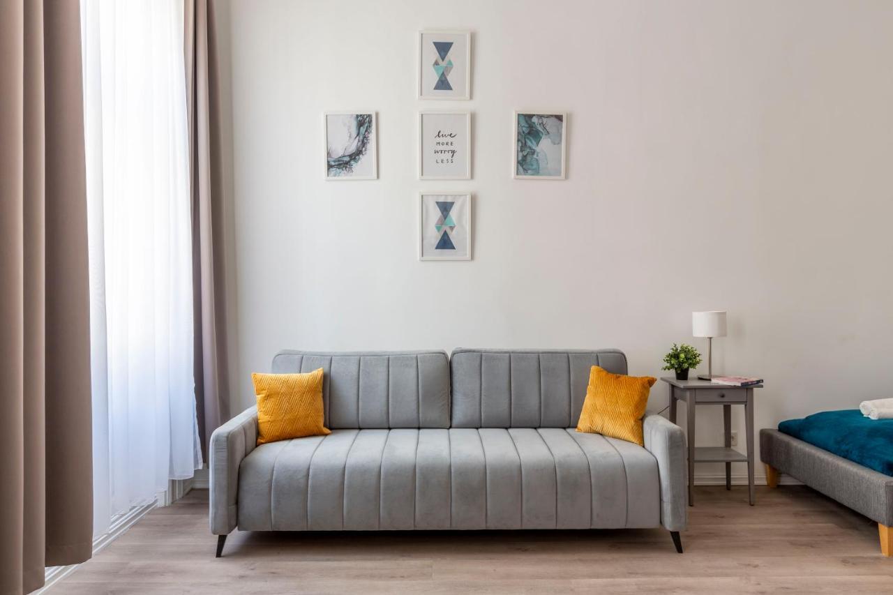 Exclusive Downtown Apartment In The Heart Of Будапеща Екстериор снимка