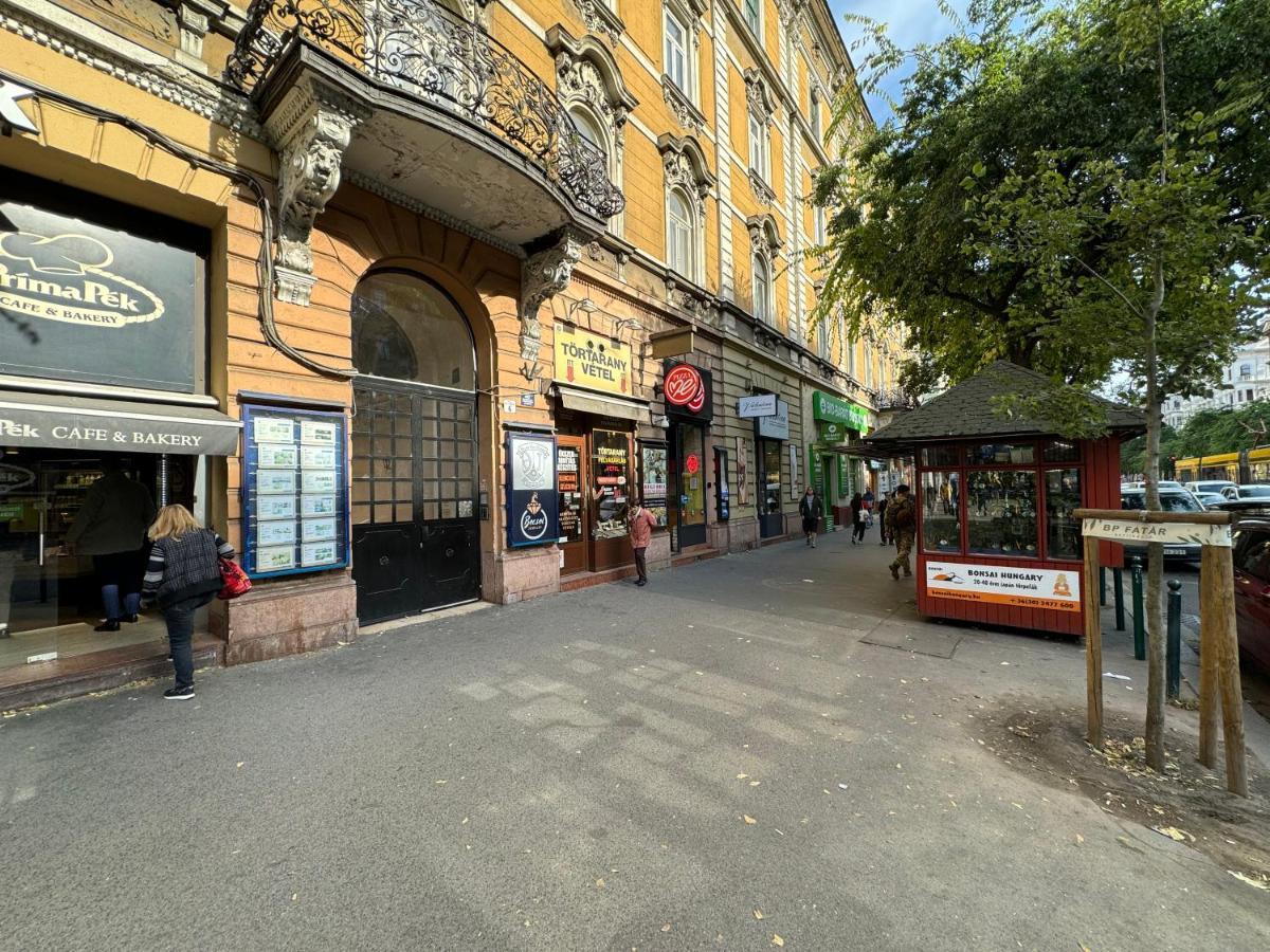 Exclusive Downtown Apartment In The Heart Of Будапеща Екстериор снимка