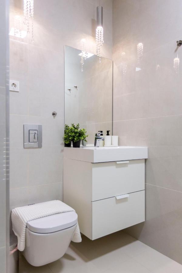 Exclusive Downtown Apartment In The Heart Of Будапеща Екстериор снимка