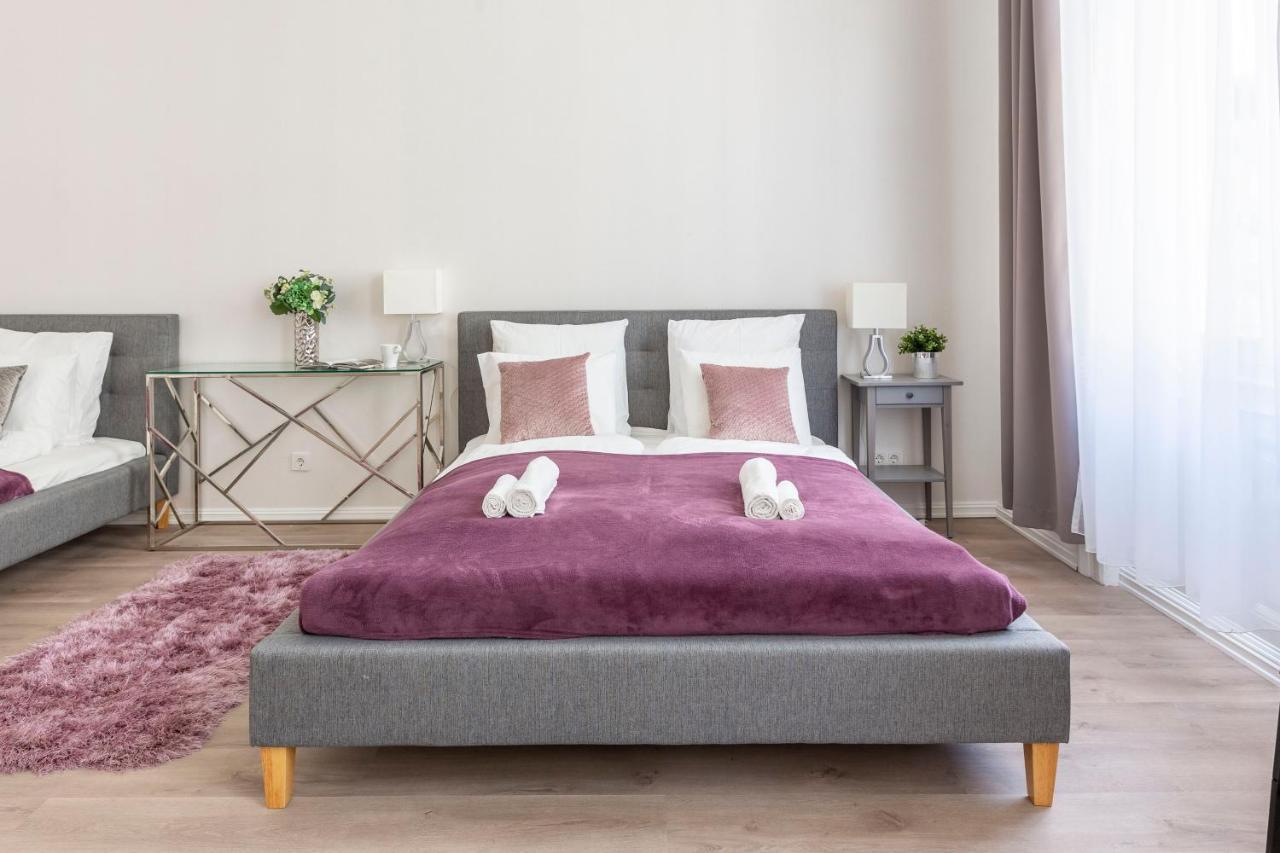 Exclusive Downtown Apartment In The Heart Of Будапеща Екстериор снимка
