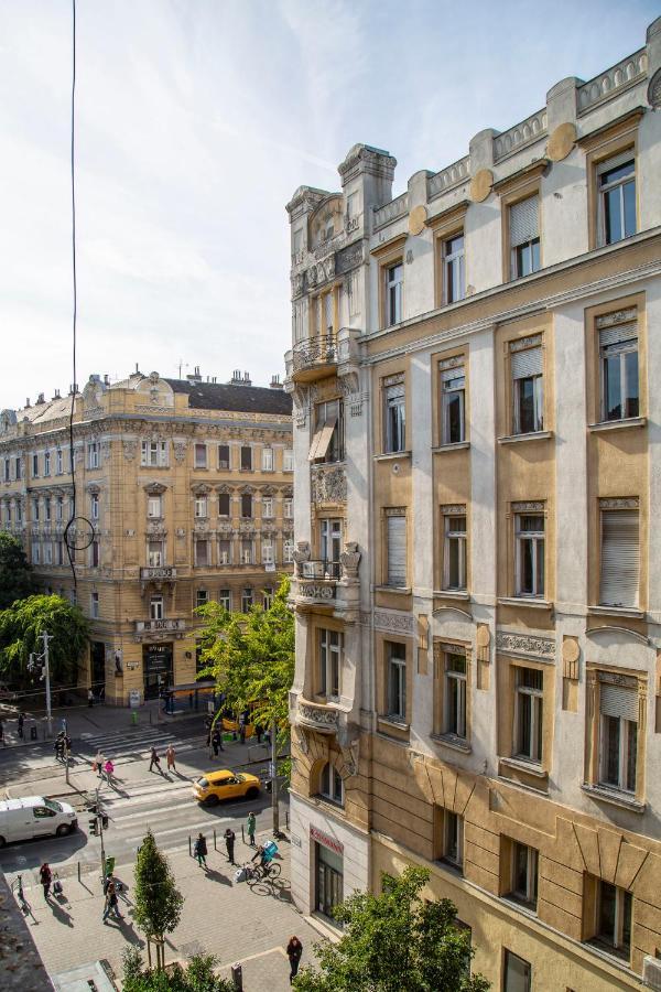 Exclusive Downtown Apartment In The Heart Of Будапеща Екстериор снимка
