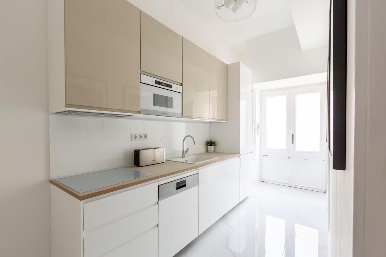 Exclusive Downtown Apartment In The Heart Of Будапеща Екстериор снимка