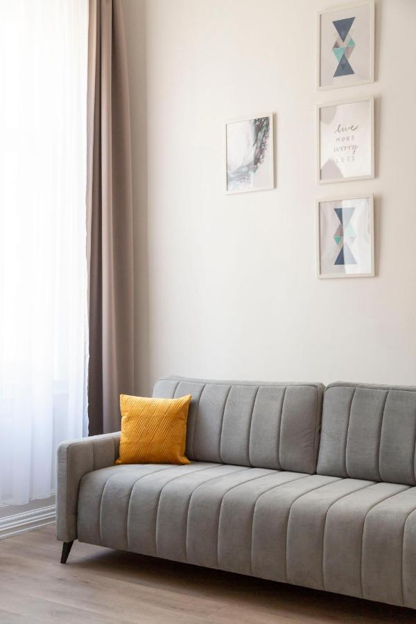 Exclusive Downtown Apartment In The Heart Of Будапеща Екстериор снимка